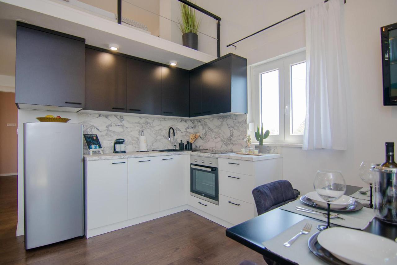 Apartments Aki Malinska Zewnętrze zdjęcie
