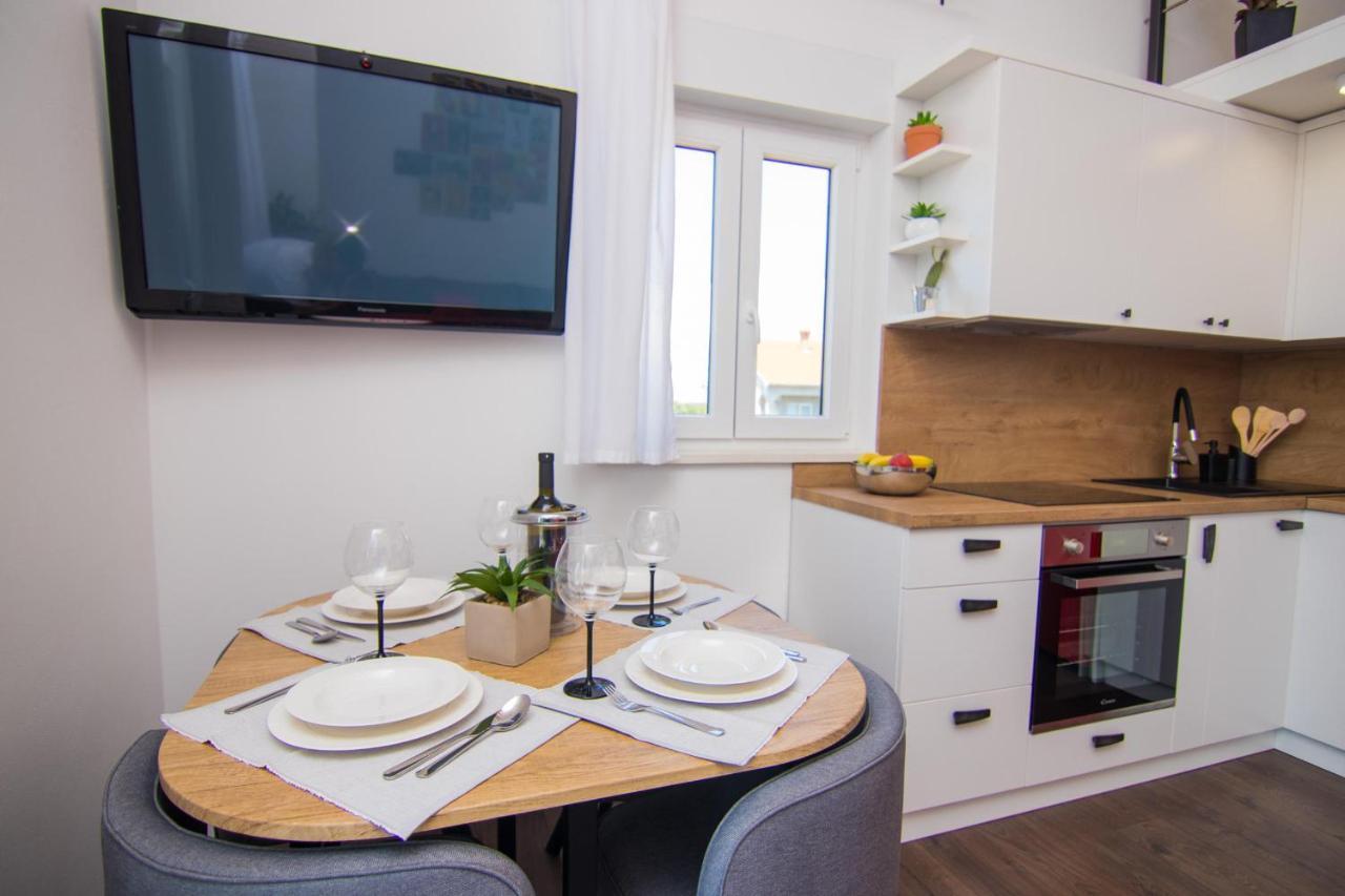 Apartments Aki Malinska Zewnętrze zdjęcie