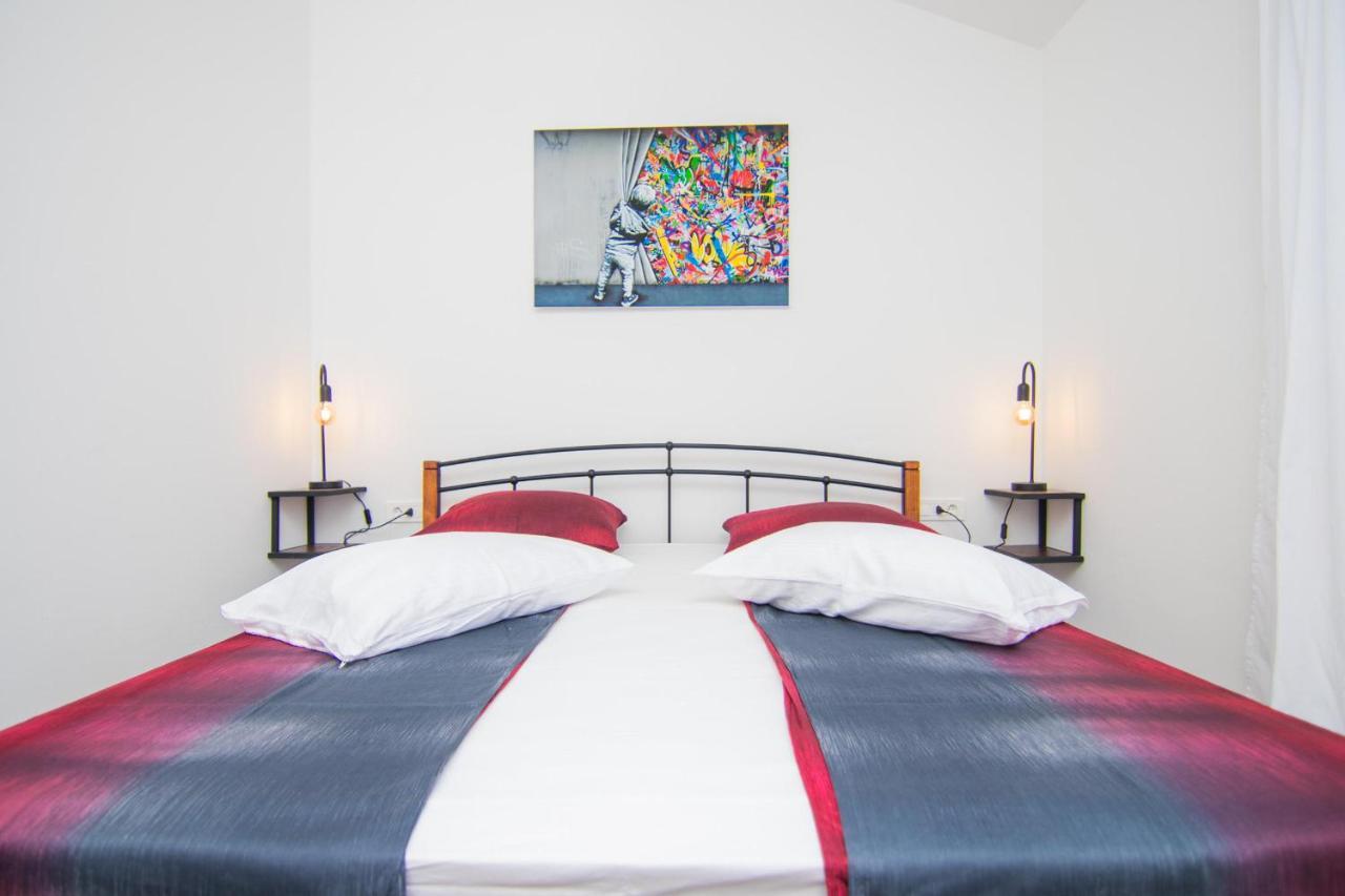 Apartments Aki Malinska Zewnętrze zdjęcie