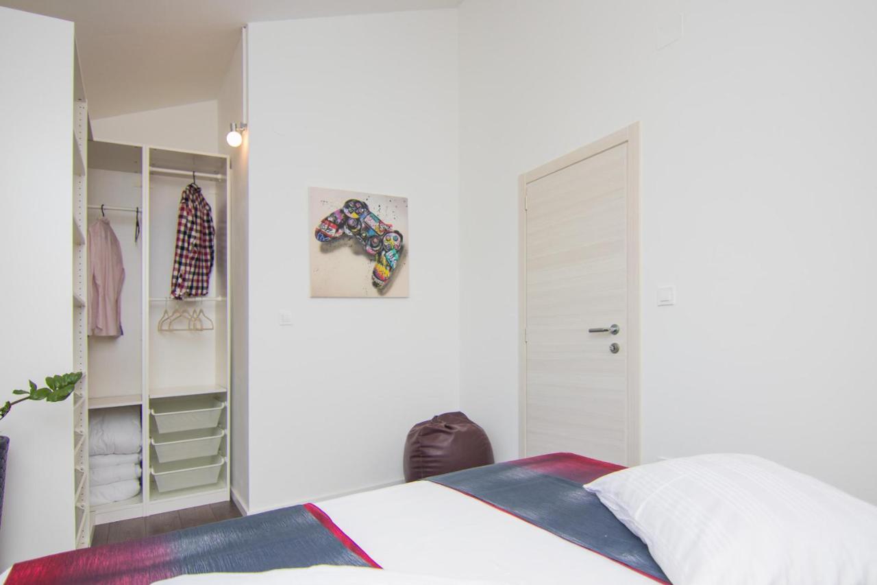 Apartments Aki Malinska Zewnętrze zdjęcie