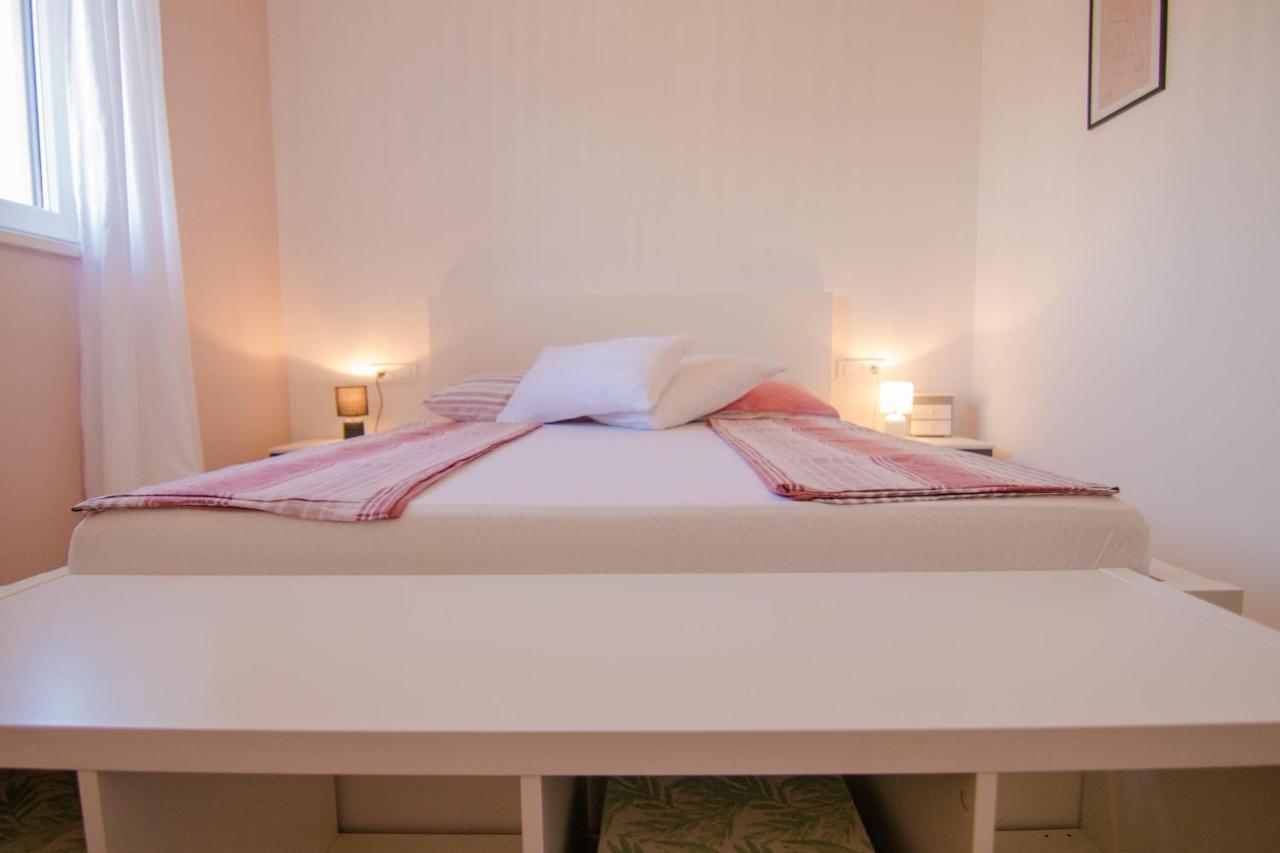 Apartments Aki Malinska Zewnętrze zdjęcie